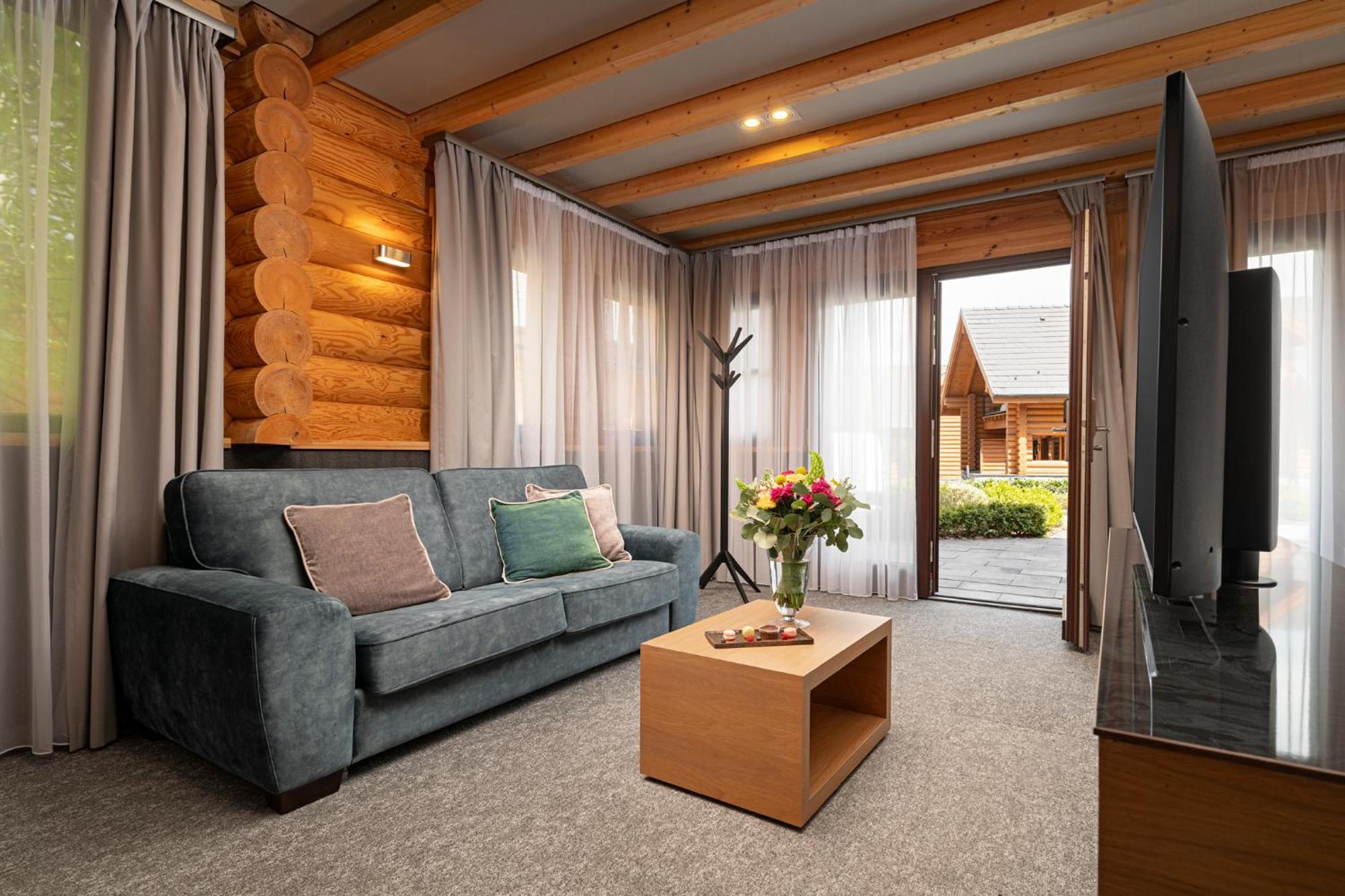 Avalon Resort & Spa Мишкольц Экстерьер фото
