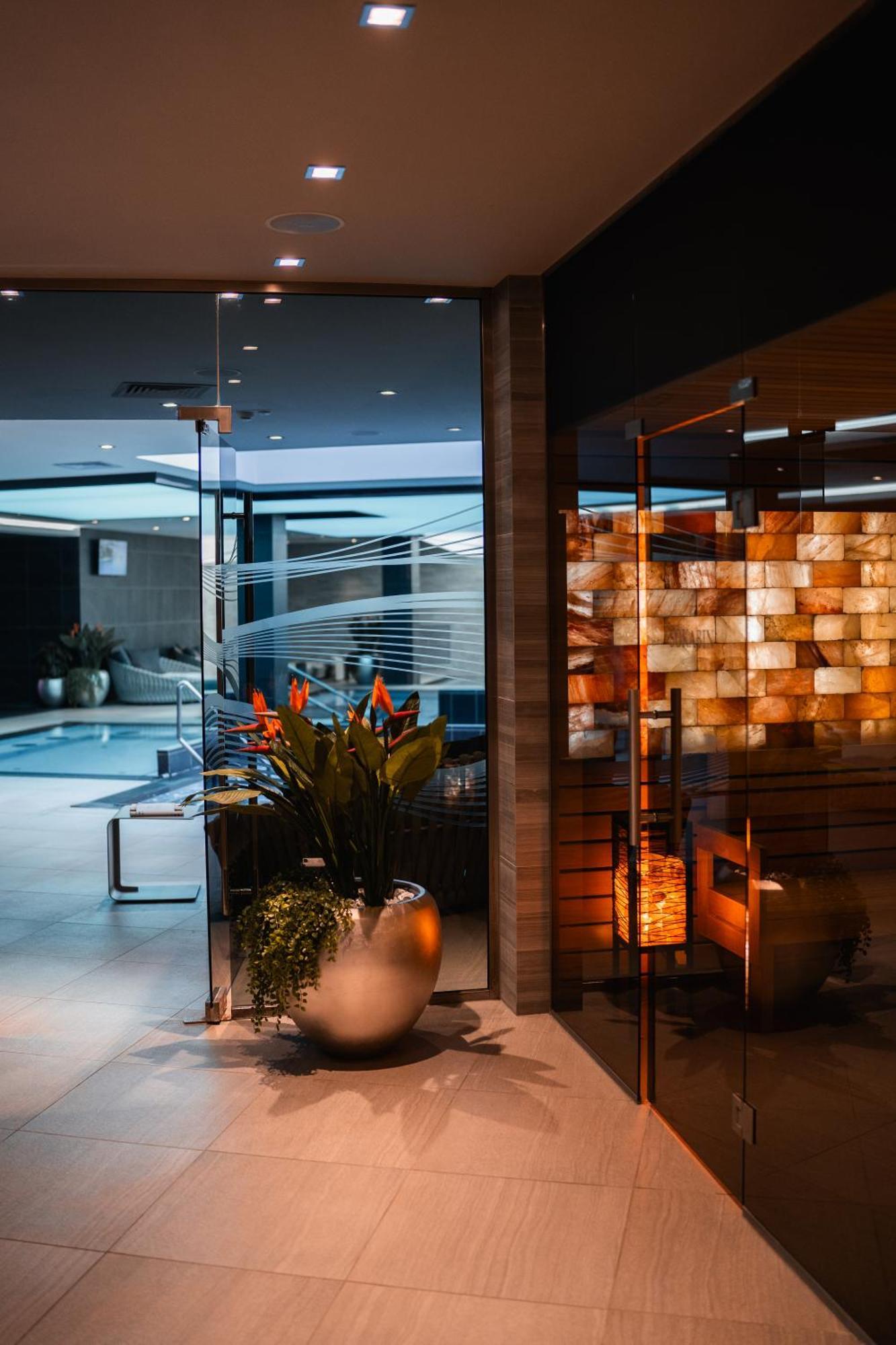 Avalon Resort & Spa Мишкольц Экстерьер фото